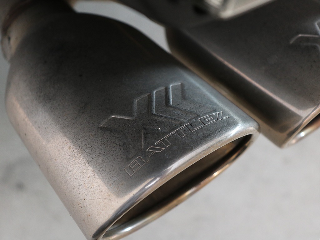 ＢＡＴＴＬＥＺマフラー装備！