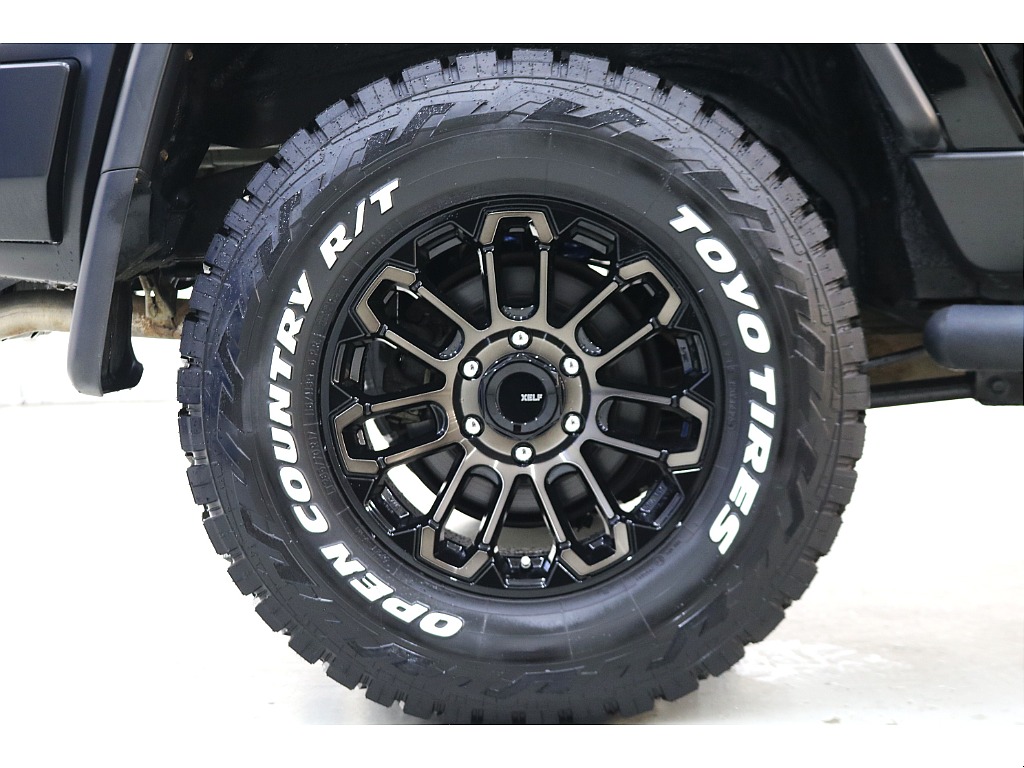 新品ＴＯＹＯオープンカントリーＲ／Ｔタイヤ×新品ＸＥＬＦ０２ホイール☆