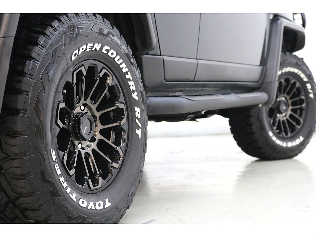 新品ＴＯＹＯオープンカントリーＲ／Ｔタイヤ×新品ＸＥＬＦ０２ホイール☆