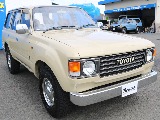 ＦＬＥＸグループは「すべての人に愛車を」をコンセプトに車種別に全国展開中！愛車と一緒に、ライフスタイルを充実させてもらいたいという思いで、ランクル仙台泉店では皆様のご要望になんでもお応えします♪