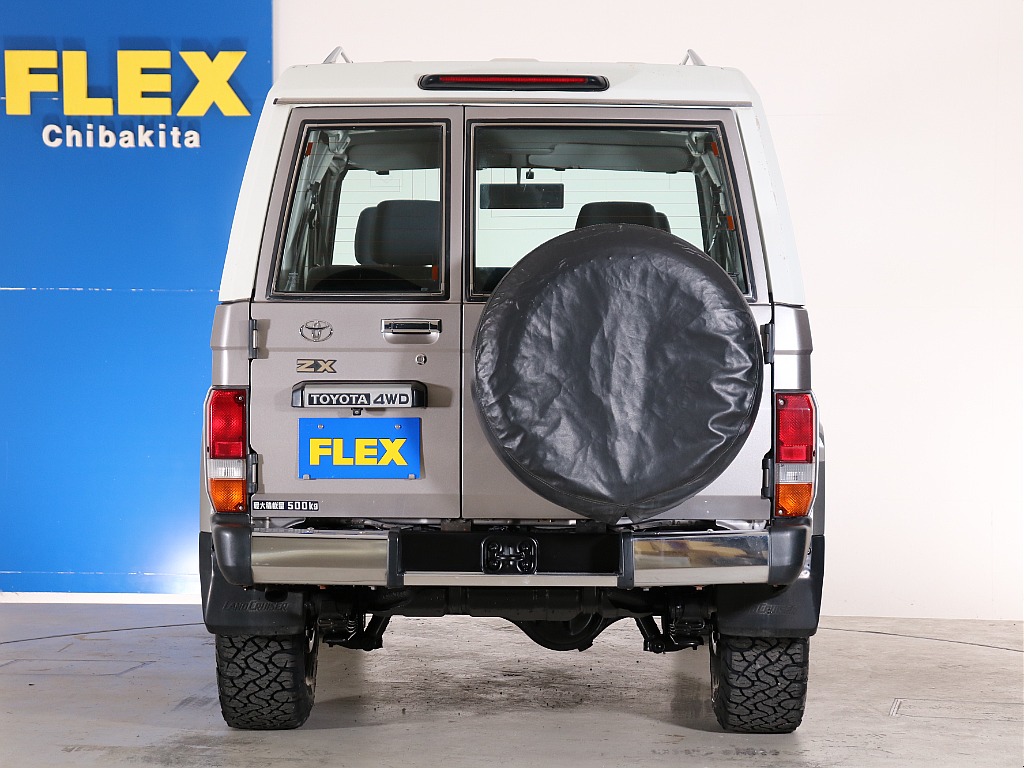 トヨタ ランドクルーザー70(22枚目)