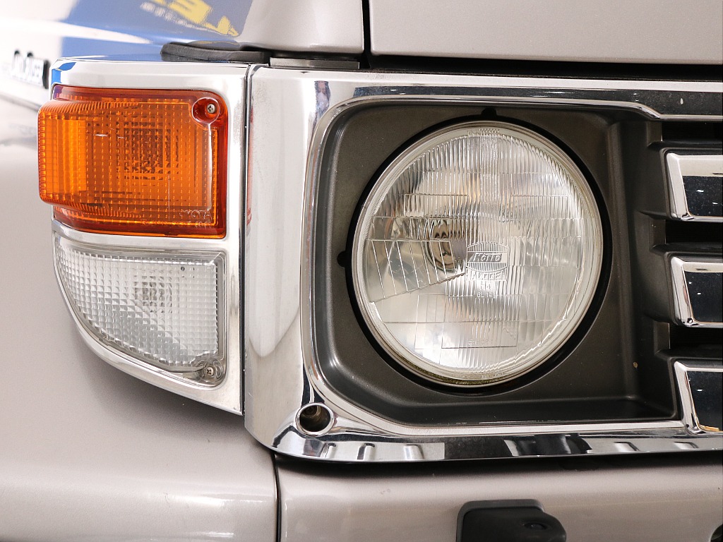 トヨタ ランドクルーザー70(23枚目)