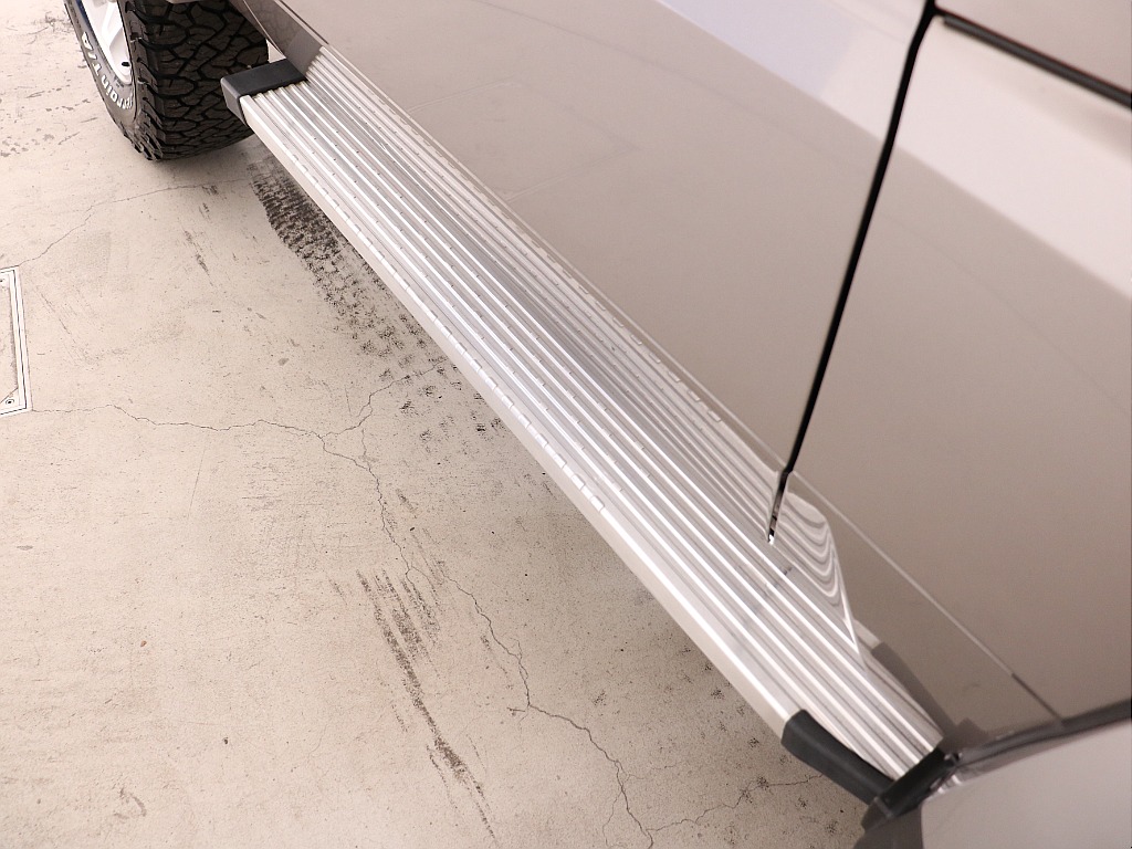 トヨタ ランドクルーザー70(33枚目)