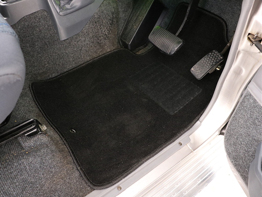 トヨタ ランドクルーザー70(60枚目)