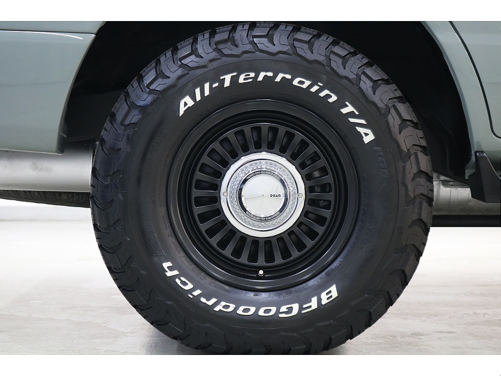 新品ＢＦグッドリッチＫＯ２　ＡＴタイヤ×ＤＥＡＮカリフォルニア１６インチＡＷ☆