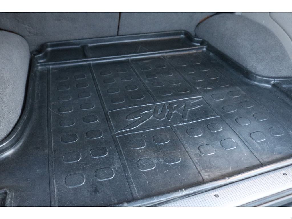 防水ラゲッジマット！ アウトドアでもガシガシご利用ただけます！