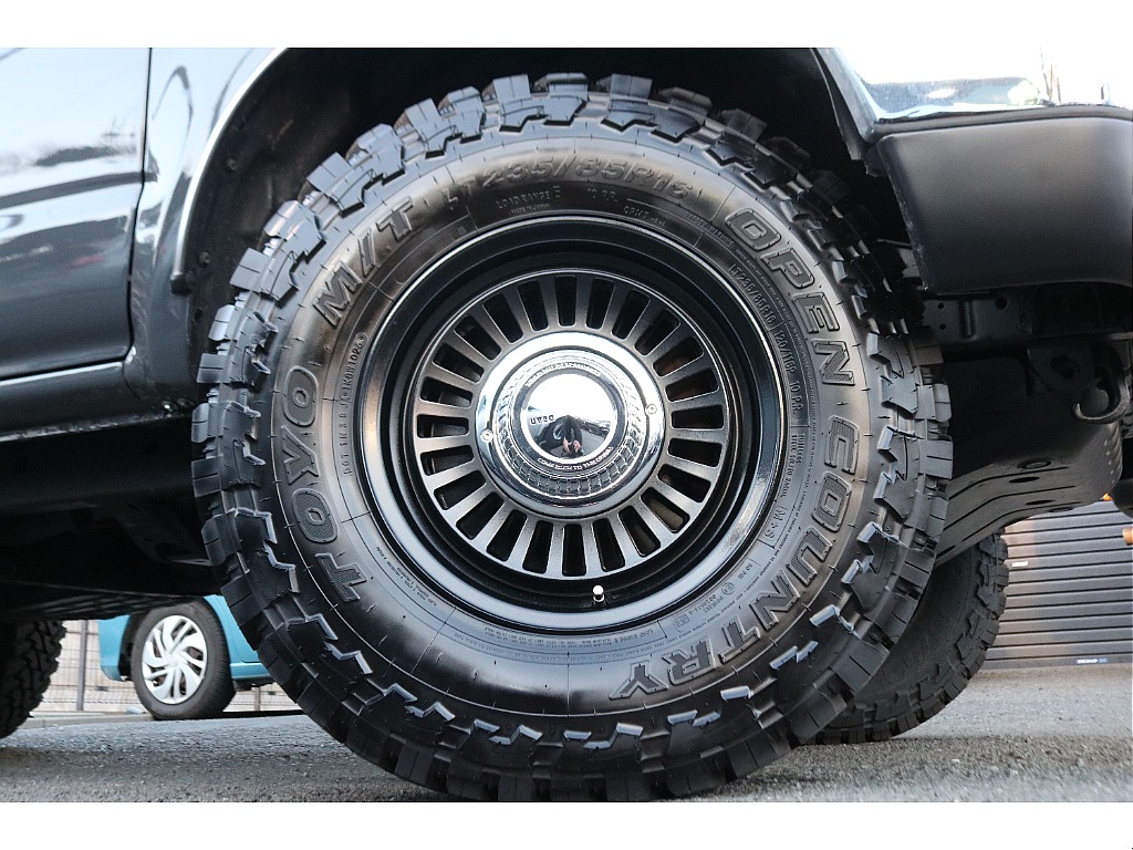 新品TOYO　オープンカントリーMT×DEANカリフォルニアホイール！