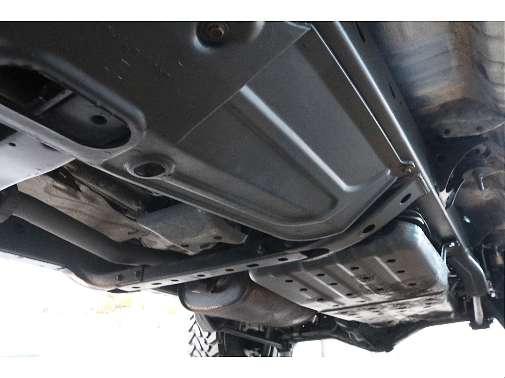 アンダーFシールド施工済み！