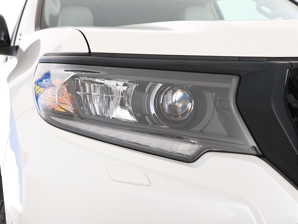 トヨタ ランドクルーザープラド(23枚目)