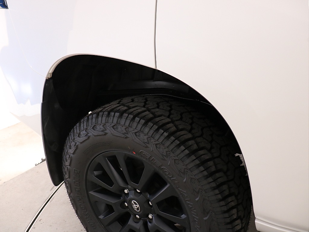 トヨタ ランドクルーザープラド(33枚目)