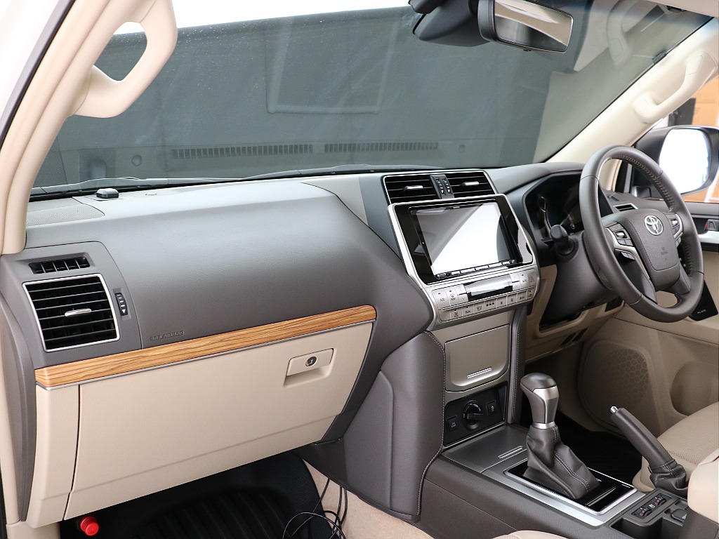 トヨタ ランドクルーザープラド(57枚目)