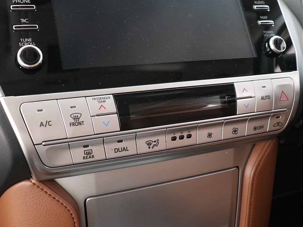 トヨタ ランドクルーザープラド(54枚目)