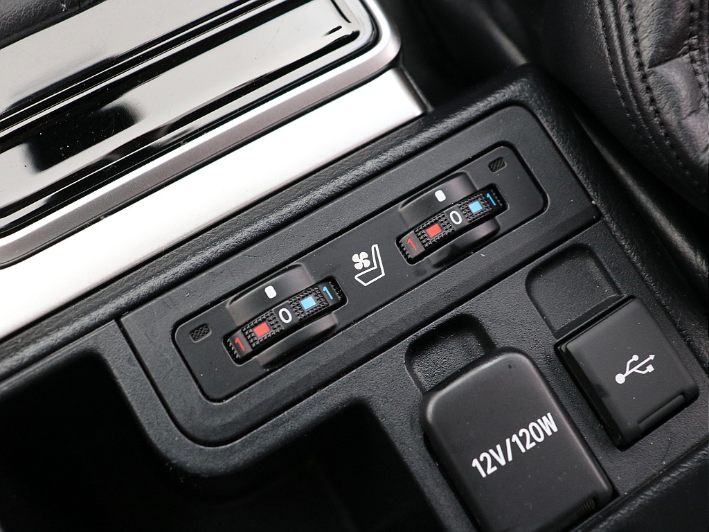 トヨタ ランドクルーザープラド(56枚目)