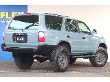 外装色はJEEP純正色のアンヴィルグレー！