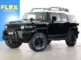 新品カスタム済みFJクルーザー　カラーパッケージ【ブラック】入庫しました！