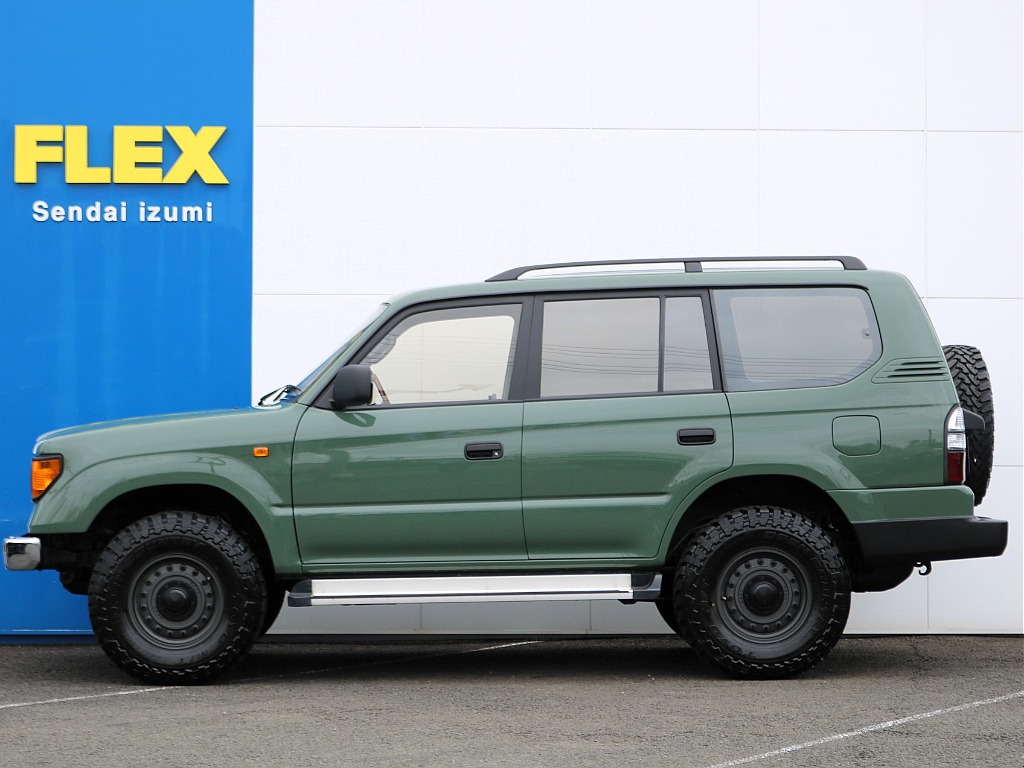 ＦＬＥＸグループは「すべての人に愛車を」をコンセプトに車種別に全国展開中！愛車と一緒に、ライフスタイルを充実させてもらいたいという思いで、ランクル仙台泉店では皆様のご要望になんでもお応えします♪