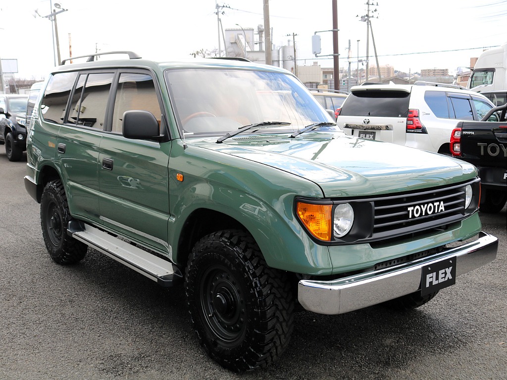 ＦＬＥＸグループは「すべての人に愛車を」をコンセプトに車種別に全国展開中！愛車と一緒に、ライフスタイルを充実させてもらいたいという思いで、ランクル仙台泉店では皆様のご要望になんでもお応えします♪