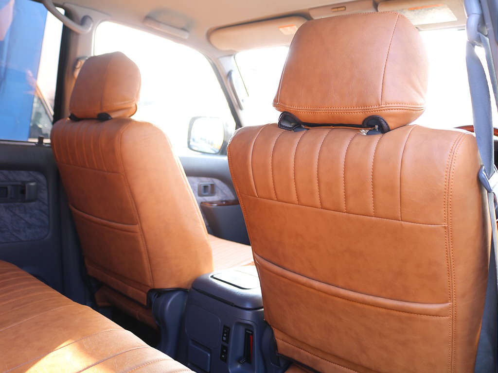 ＦＬＥＸグループは「すべての人に愛車を」をコンセプトに車種別に全国展開中！愛車と一緒に、ライフスタイルを充実させてもらいたいという思いで、ランクル仙台泉店では皆様のご要望になんでもお応えします♪