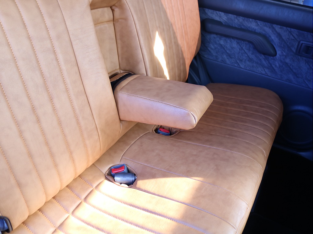 ＦＬＥＸグループは「すべての人に愛車を」をコンセプトに車種別に全国展開中！愛車と一緒に、ライフスタイルを充実させてもらいたいという思いで、ランクル仙台泉店では皆様のご要望になんでもお応えします♪