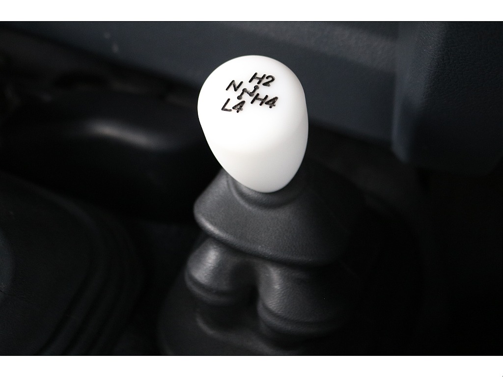 トヨタ ランドクルーザー70(37枚目)