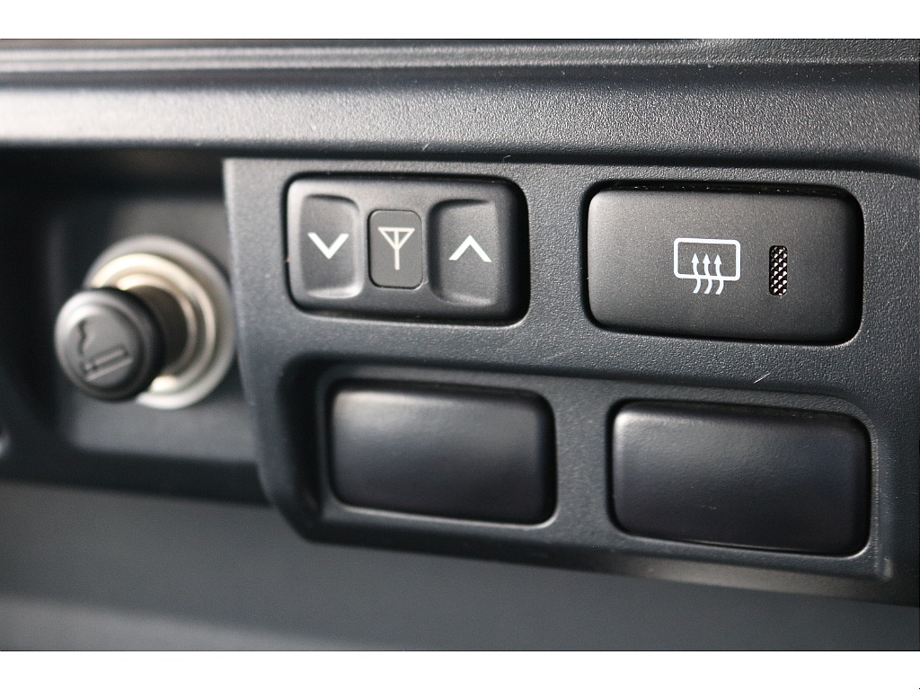 トヨタ ランドクルーザー70(42枚目)