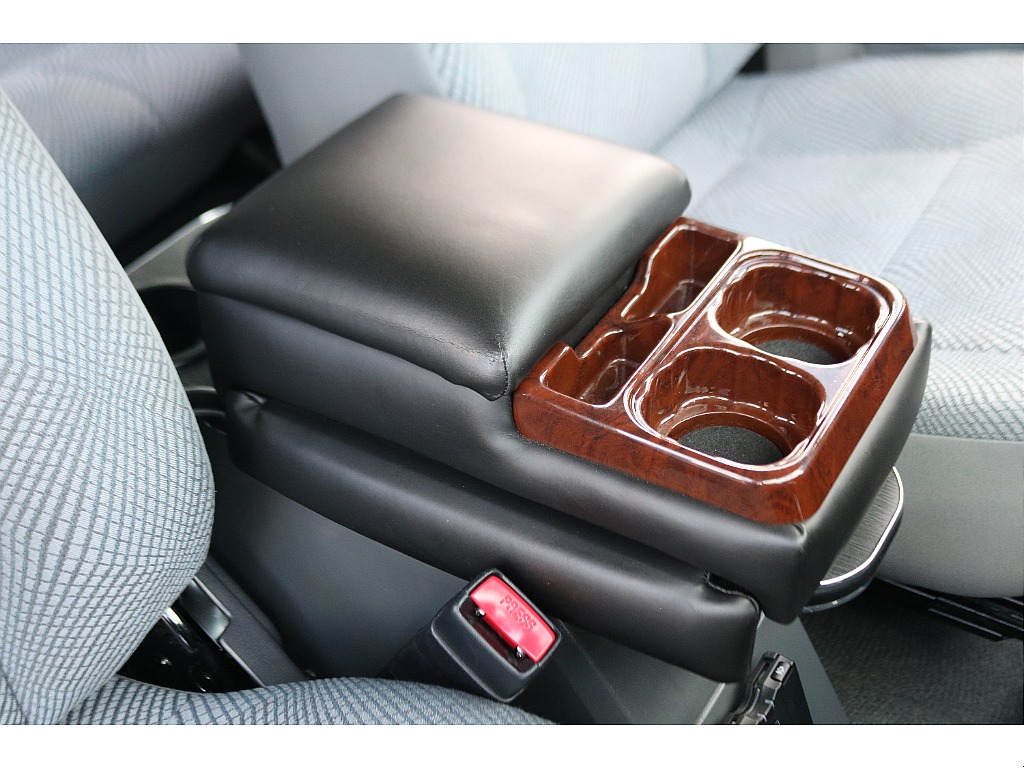 トヨタ ランドクルーザー70(48枚目)