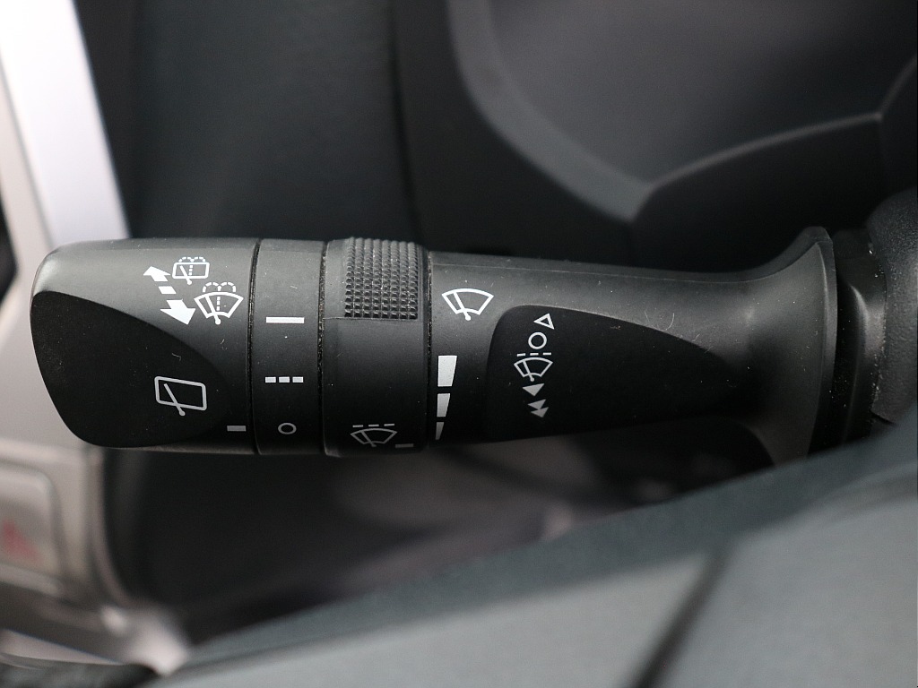 ワイパーレバースイッチ！