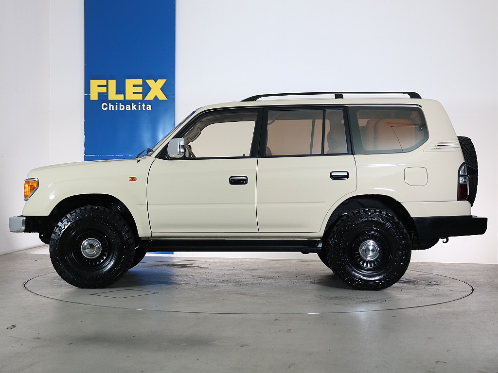 リアガラスのフィルム張替えも行っております！お気軽にご相談ください♪