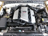 排気量4700CCのV8エンジン搭載！