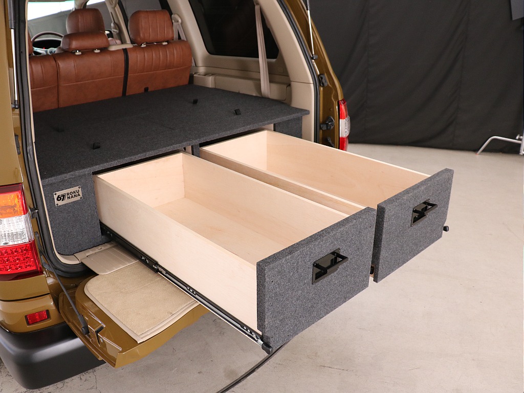 ラゲッジスペース収納のその１