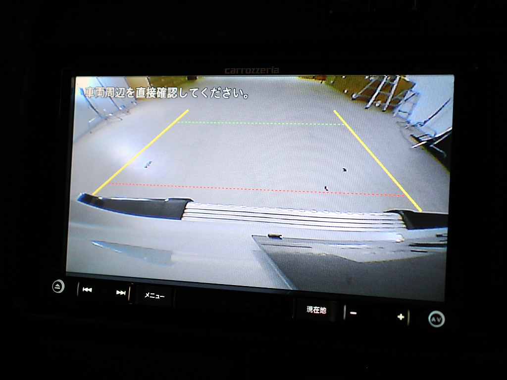 バックカメラも完備しており、車庫入れも安心ですよ♪