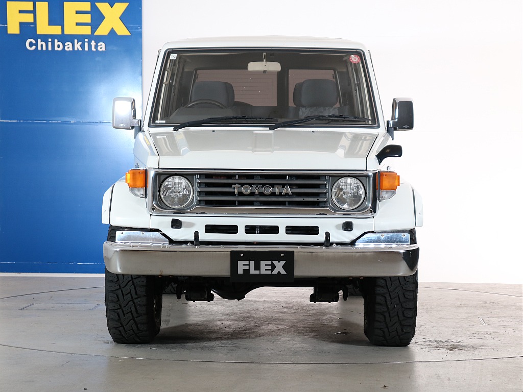 トヨタ ランドクルーザー70(21枚目)