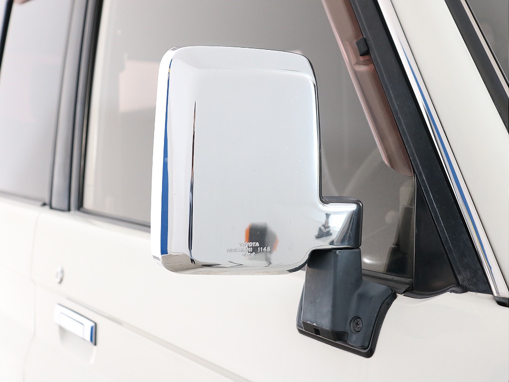 トヨタ ランドクルーザー70(29枚目)