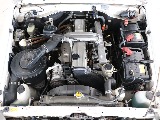 4,200ccの直6ディーゼルエンジン搭載！耐久性に優れております！