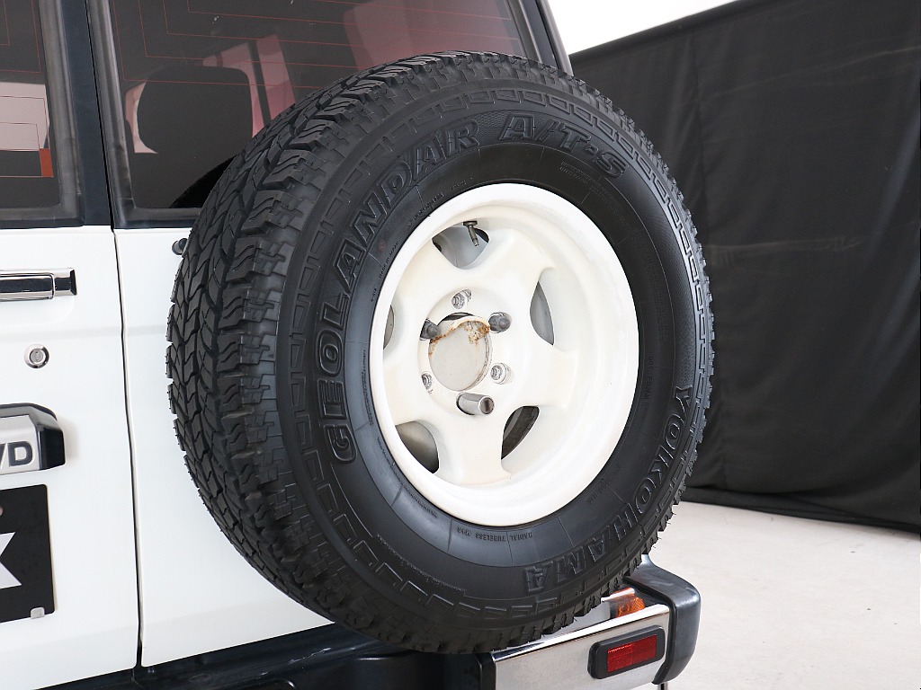 トヨタ ランドクルーザー70(34枚目)
