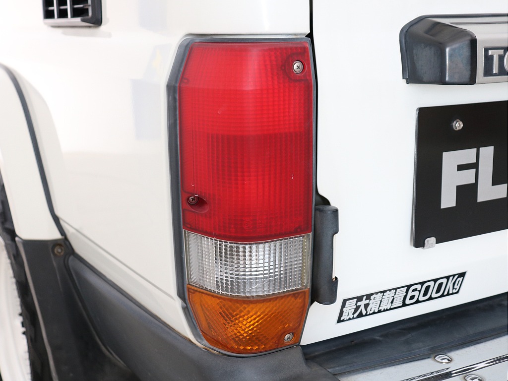 トヨタ ランドクルーザー70(35枚目)