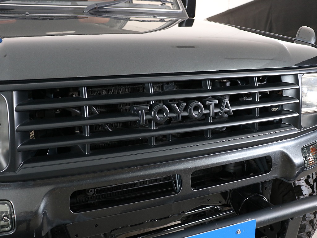 横文字TOYOTAグリル！