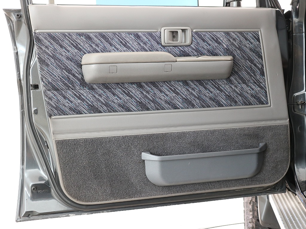 トヨタ ランドクルーザープラド(49枚目)