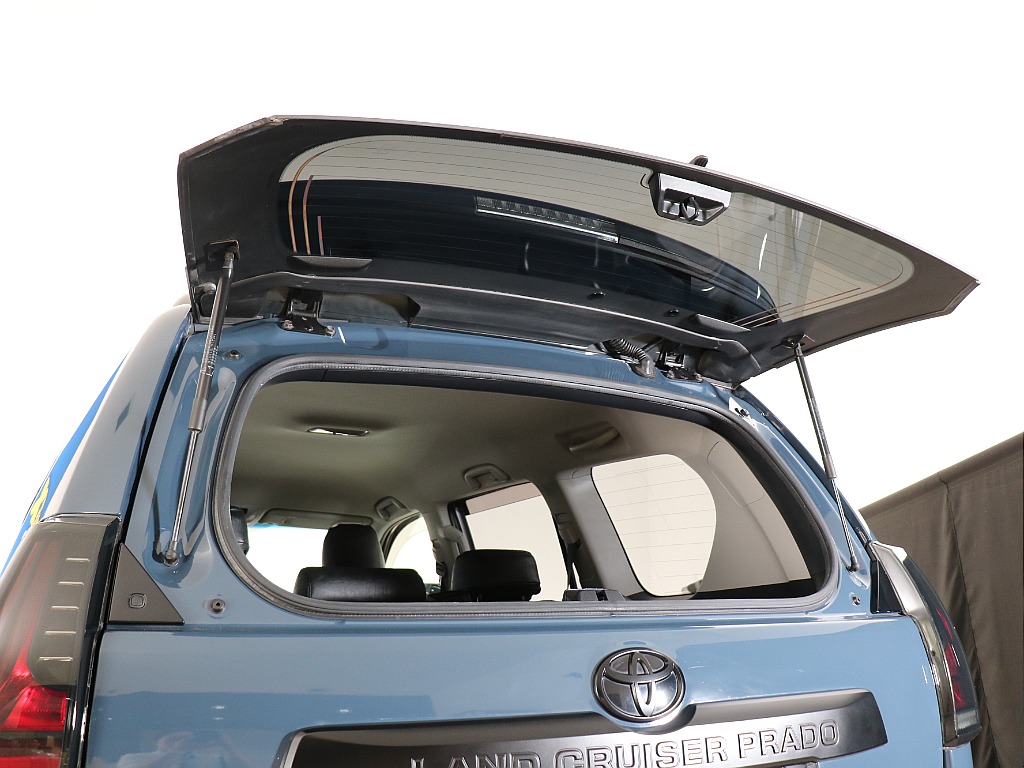 トヨタ ランドクルーザープラド(37枚目)