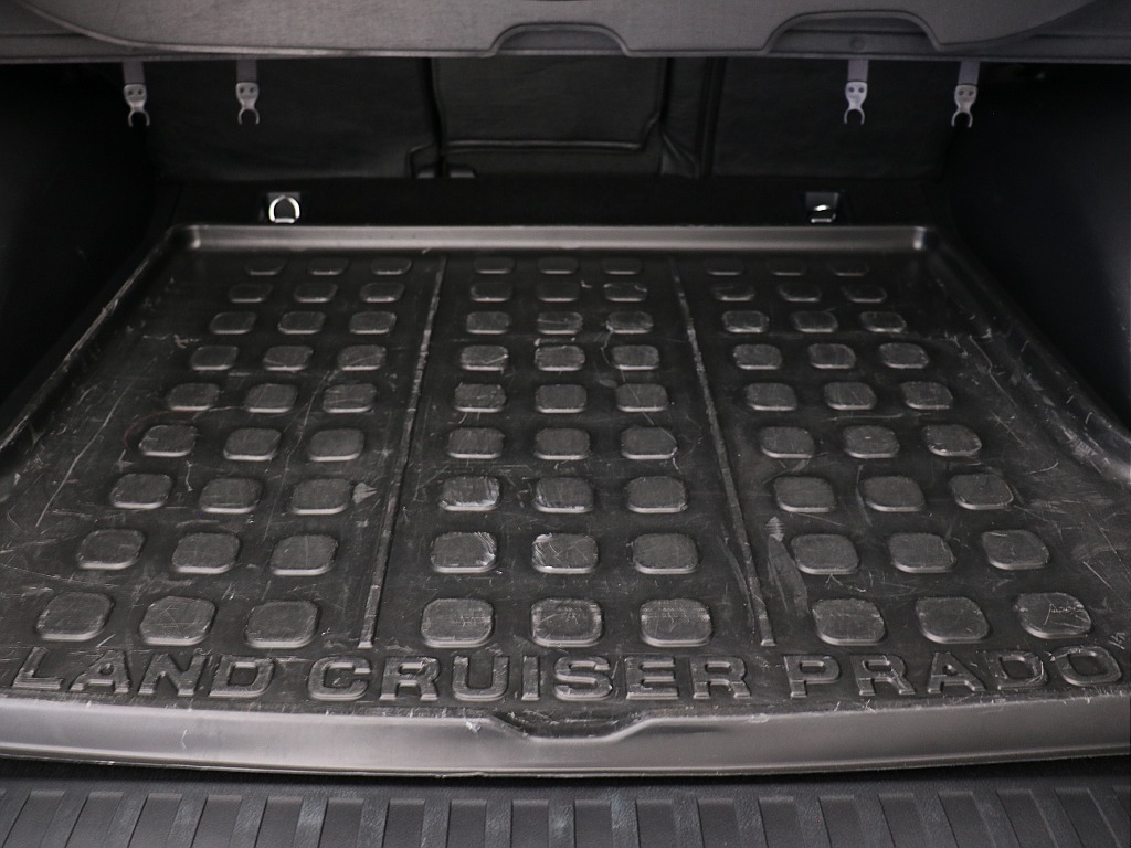 トヨタ ランドクルーザープラド(52枚目)