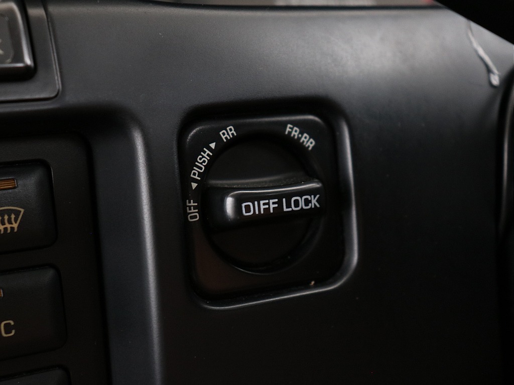 前後デフロック付き！