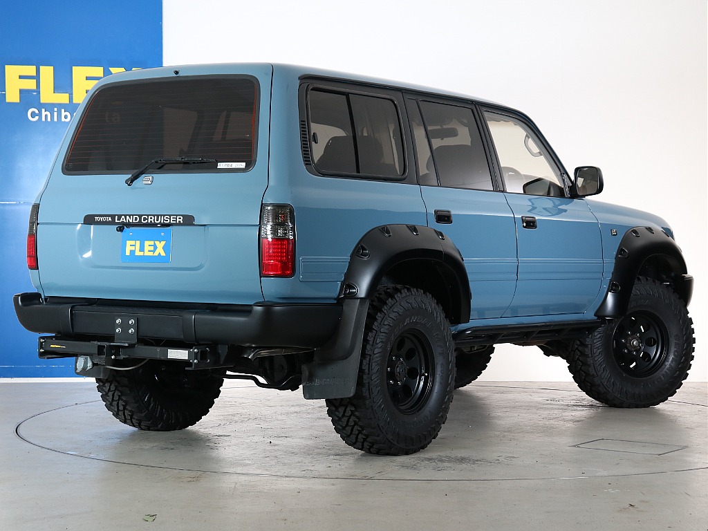 ハイリフトでカスタムがばっちり決まっている所もポイント！