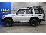 トヨタ ランドクルーザー70(4枚目)
