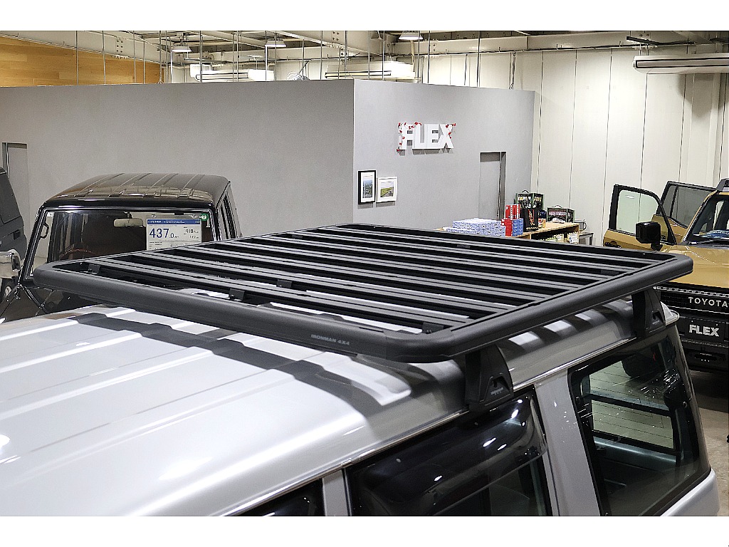 トヨタ ランドクルーザー70(8枚目)