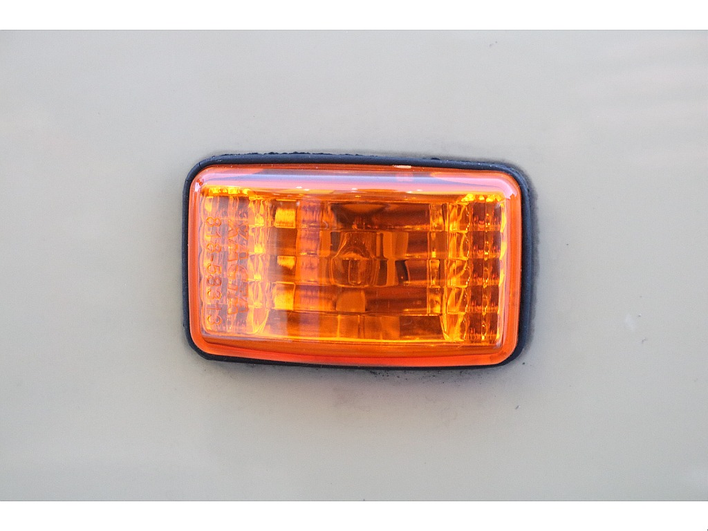 新品：サイドマーカー！