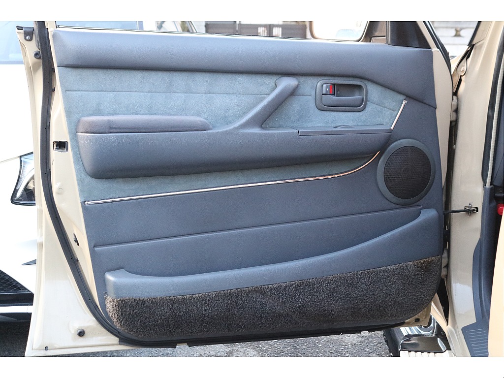 年式を考慮すると非常に綺麗な状態と思います！