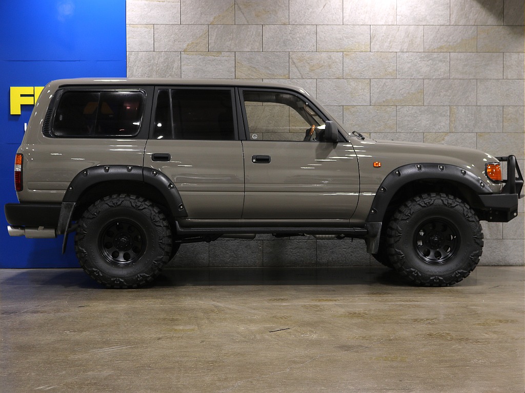 トヨタ ランドクルーザー80(18枚目)