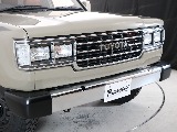 迫力のあるフロントマスク！アメリカンな印象もポイント！