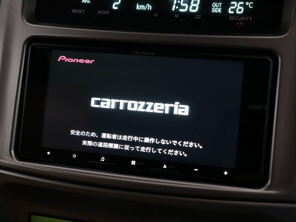 マルチレス車！贅沢に新品SDナビ＆Bカメラ＆ETCもインストール！