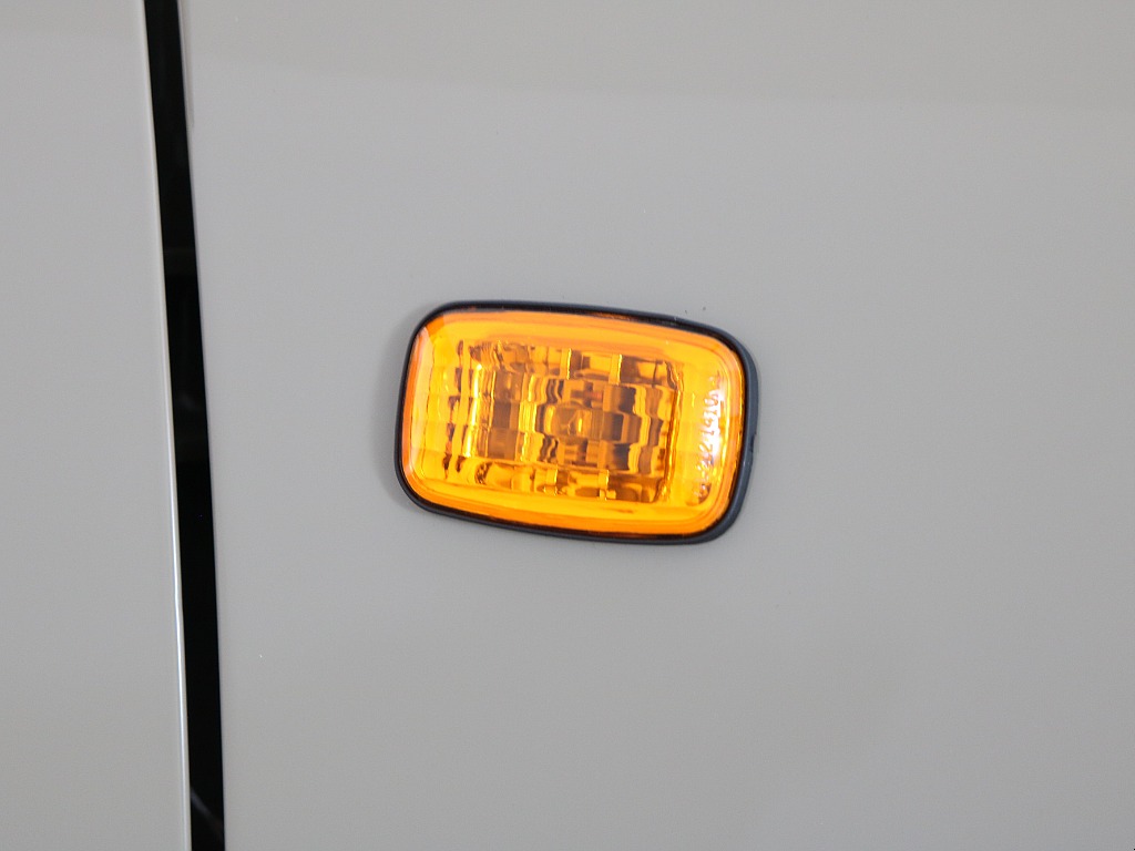 オレンジサイドマーカー！